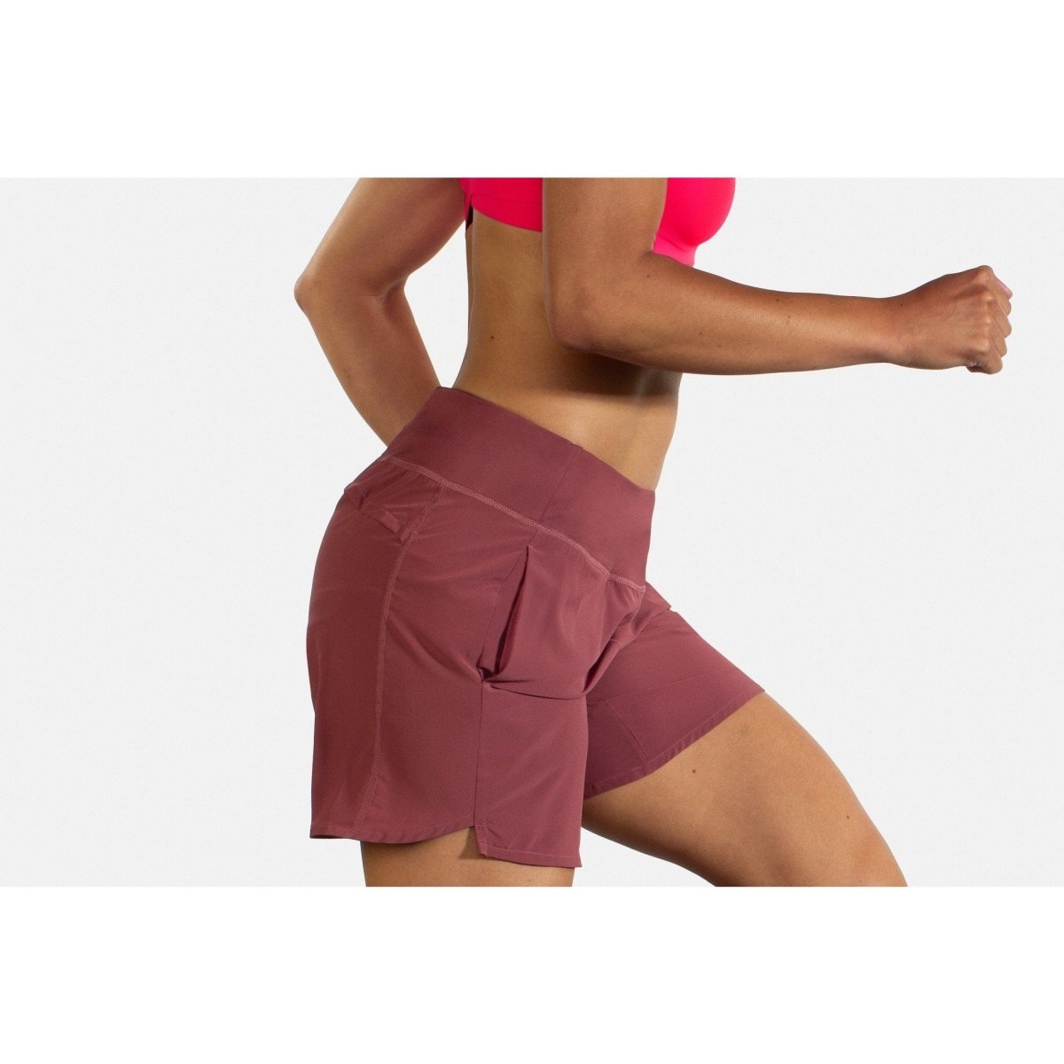 Women's Brooks 7" Chaser Short - Bauman's Running & Walking Shop